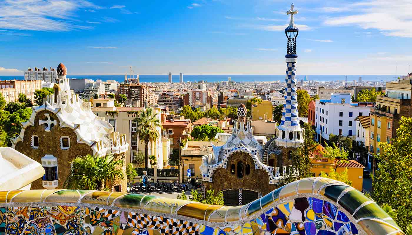 Park Güell i Barcelona - Gaudís parkanlæg med udsigt til Middelhavet