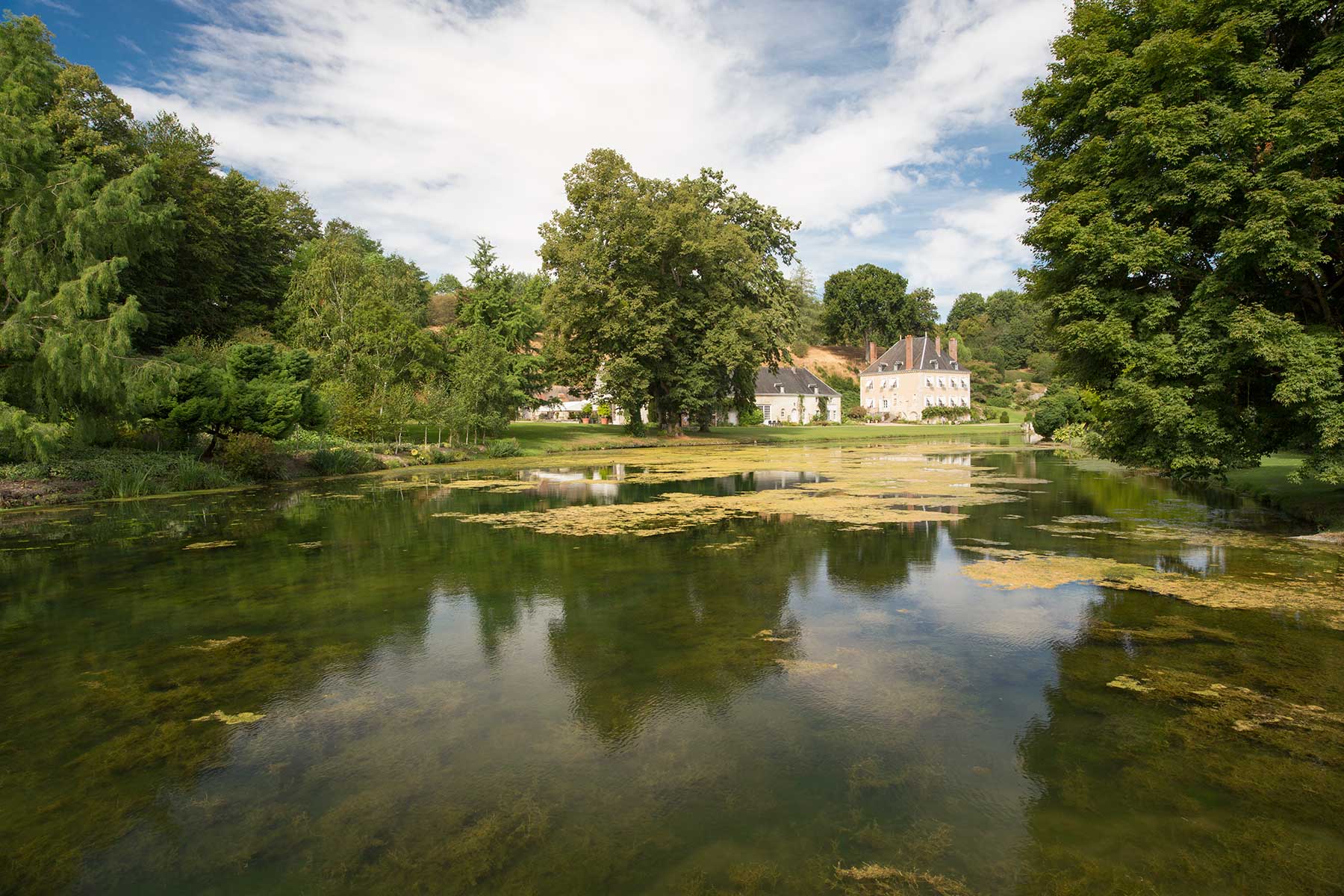 Plessis-Sasnieren haven